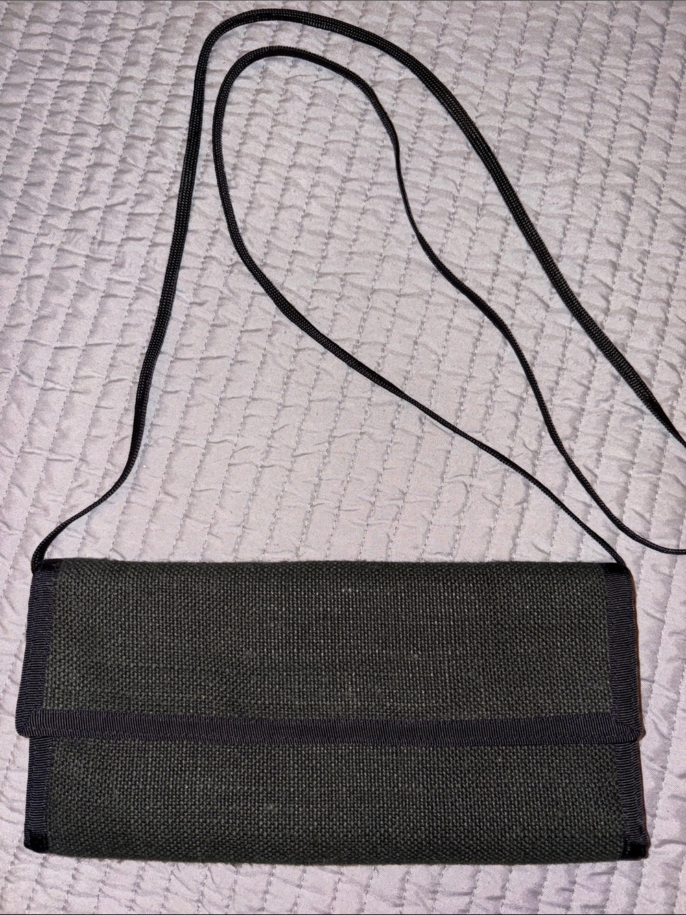 HEMPMANIA WALLET CROSSBODY GREEN & BLACK NEW